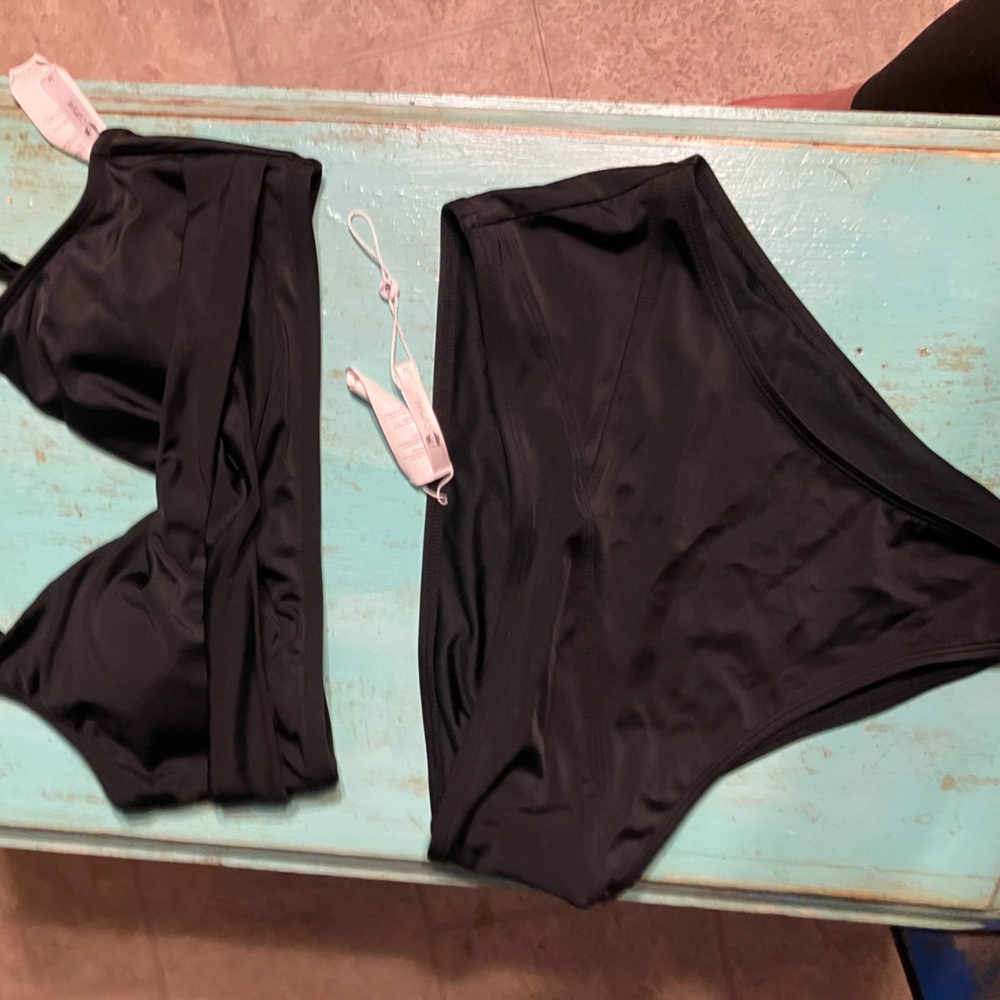 Black Bikini